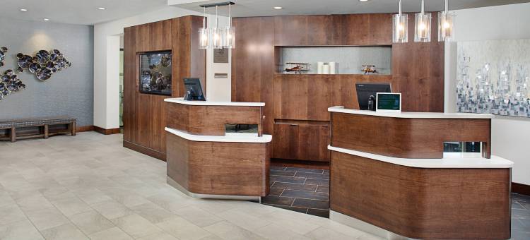 曼彻斯特波士顿地区机场万怡酒店(Courtyard Manchester-Boston Regional Airport)图片