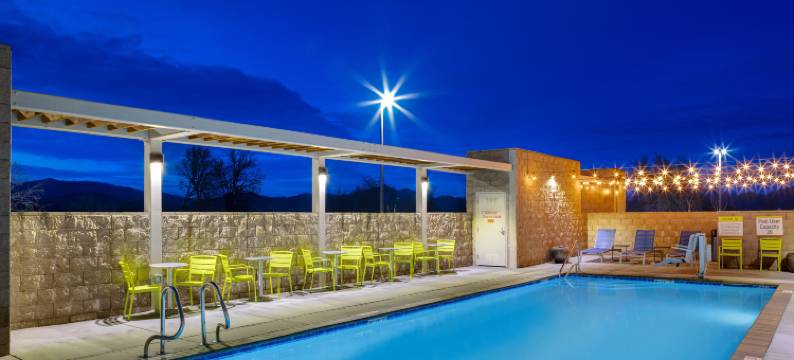 雷丁希尔顿惠庭酒店(Home2 Suites by Hilton Redding)图片