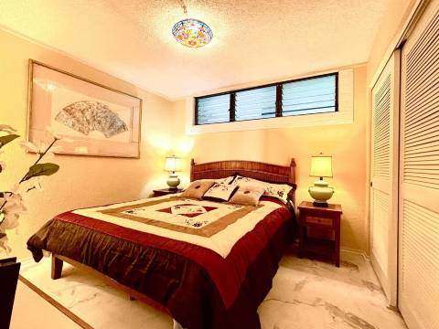 "Breathtaking. Best View & Location ★★★★★2024 Remodel-Top Floor Oceanfront