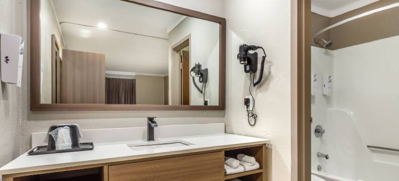 罗利东北红屋顶酒店-位于市中心(Red Roof Inn Raleigh Northeast - Downtown)图片