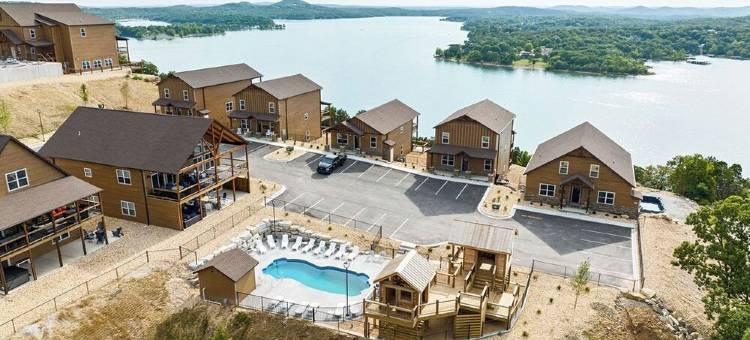 New! LAZY RIVER & Pools, Lake View, Game Room, Theater Room, Hot Tub, Fire Pit图片