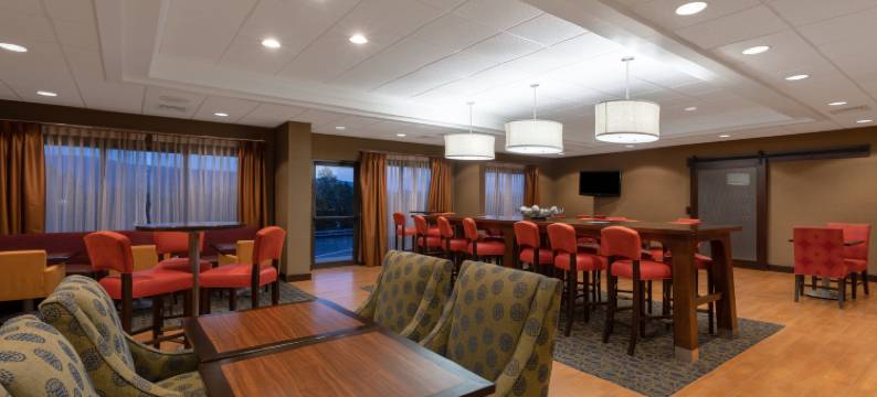 希尔顿欢朋酒店-贝德福德(Hampton Inn Bedford)图片