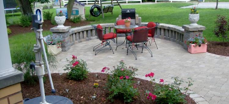 Relax & Revisit your Yesterdays with a Retro Staycation!图片