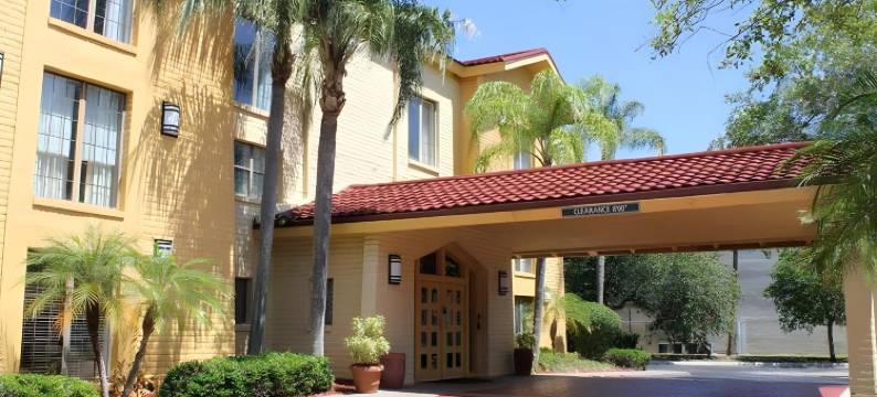 迪尔菲尔德海滩东-博卡拉顿拉昆塔温德姆酒店(La Quinta East Deerfield Beach - Boca Raton)图片