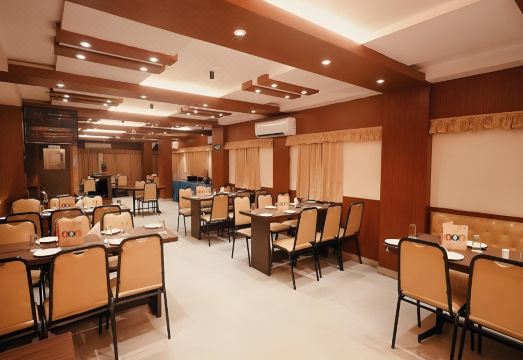 Aparupa Ambience Hotel Overview