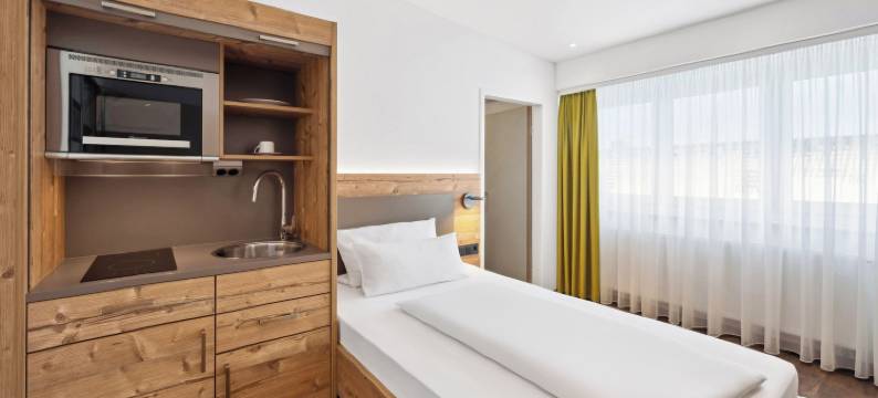 齐柏林酒店(Hotel Zeppelin)图片