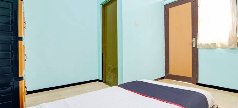 普禾科托酒店，靠近普禾科托广场(原拉尼亚旅馆)(Hotel O Purwokerto Near Alun Alun Purwokerto Formerly Guest House Rania)图片