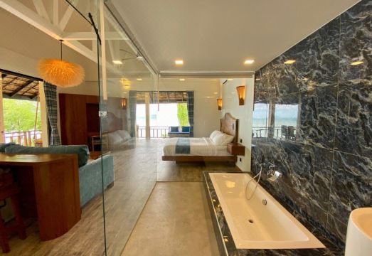 Absolute Beachfront Resort Hotel Overview