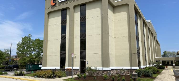 芝加哥绍姆堡舒适酒店 - 奥黑尔机场(Comfort Inn Chicago Schaumburg - O'Hare Airport)图片