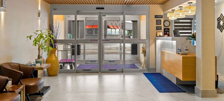 AB 溪谷旅游宾馆(SureStay Plus by Best Western Brooks)图片