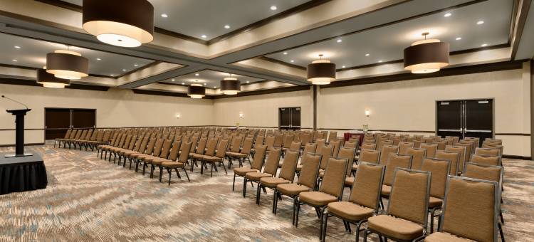 圣贝纳迪诺希尔顿逸林酒店(DoubleTree by Hilton San Bernardino)图片
