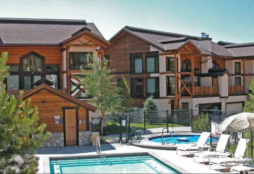 X2702 | Luxury | Close to Skiing | Winter ShuttleHotel Overview