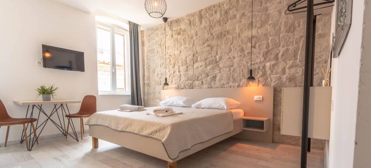 市中心工作室公寓L&B(City Center Studio Apartments L&B)图片