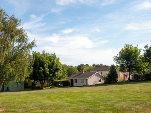 布德勒旅馆及度假屋