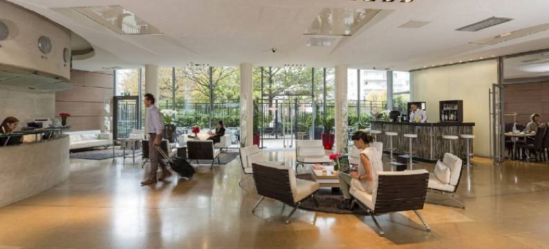 库尔布瓦拉德芳斯公寓式酒店(Residhome Courbevoie la Défense)图片