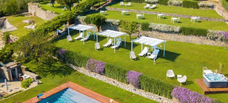 里维埃拉别墅度假村(Villa Riviera Resort)图片