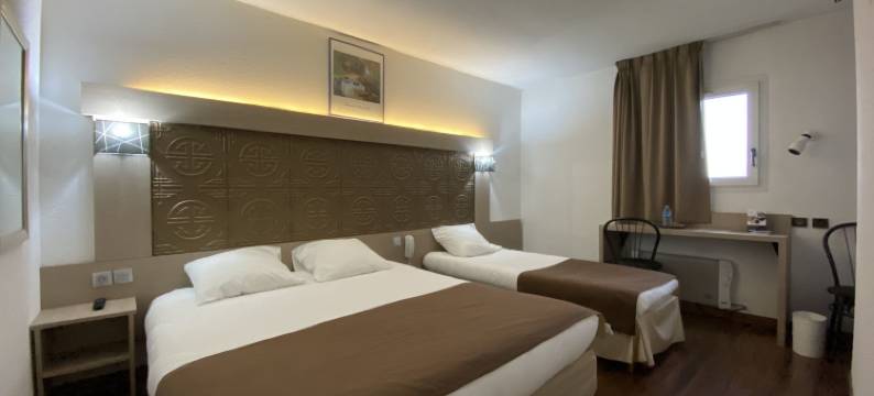 基摩特艾伯恩弗林斯酒店(Kimotel Epône-Flins)图片