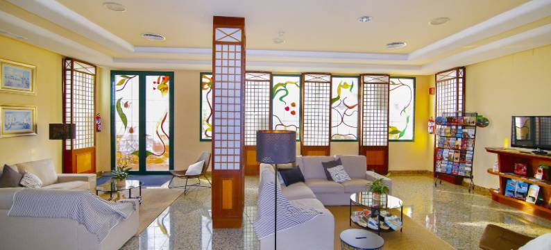 迈纳克科斯塔德尔索尔酒店(Mainake Costa del Sol)图片