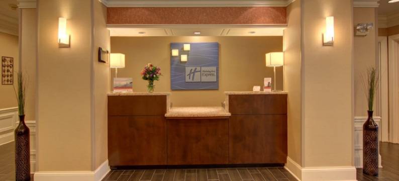 阿尔普哈雷塔智选假日酒店(Holiday Inn Express & Suites ALPHARETTA - WINDWARD PARKWAY by IHG)图片