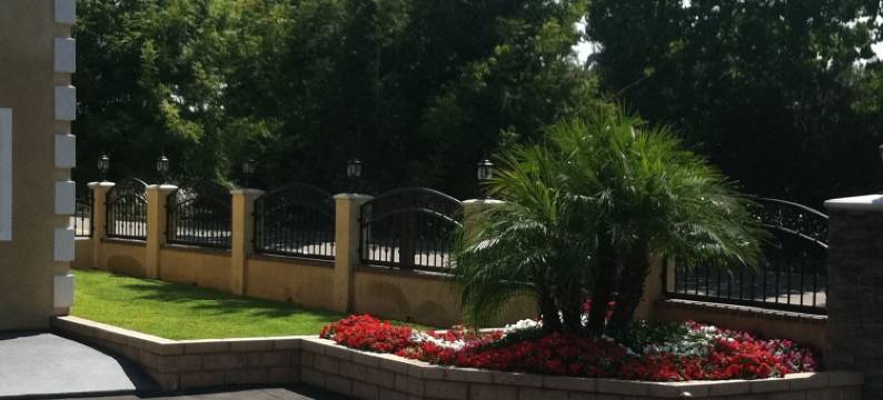 西科维纳核桃套房酒店(Walnut Inn & Suites West Covina)图片