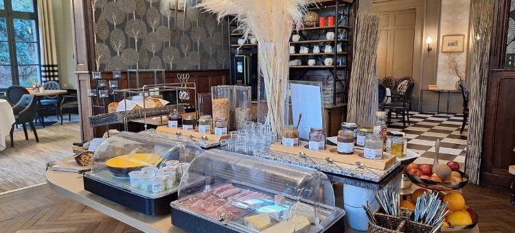 若因维利地区酒店(Domaine de Joinville & Spa)图片