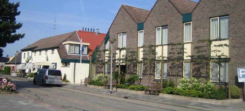 艾坎培尔酒店(Hotel Ekamper)图片