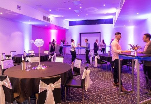 Mawson Lakes Hotel Hotel Overview