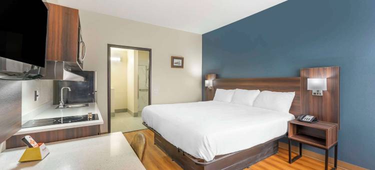 勒维尔-坎伯兰郊区小套房酒店(Suburban Studios LaVale - Cumberland)图片