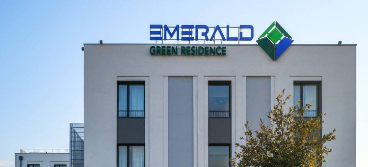 翡翠绿色住所(Emerald Green Residence)图片