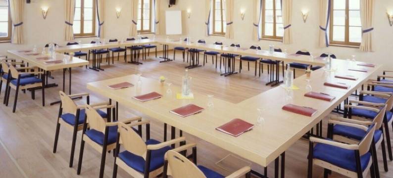 奥特沃特兰德加斯特霍夫酒店(Hotel Und Landgasthof Altwirt)图片