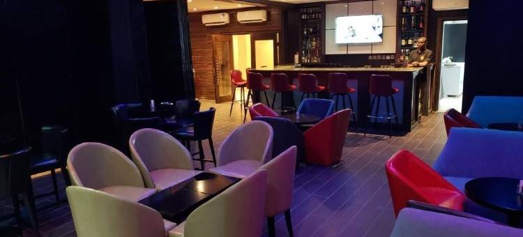 富桥酒店(Rich Bridge Hotel)图片