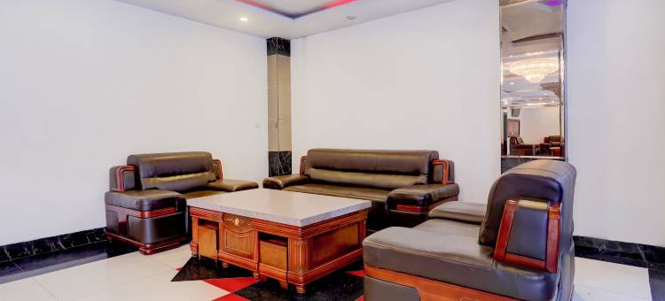 Townhouse Oak 巴淡岛靠近Grand Batam Mall，原幸运星酒店(Townhouse Oak Batam near Grand Batam Mall formerly Lucky Star Hotel)图片