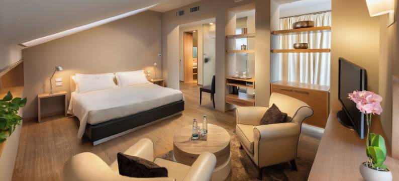 瑞莱斯达米利亚别墅酒店(Relais Villa d'Amelia)图片