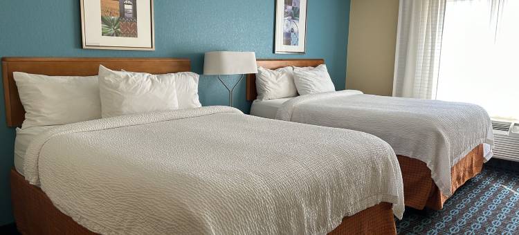 埃姆斯万豪万枫酒店(Fairfield Inn & Suites Ames)图片