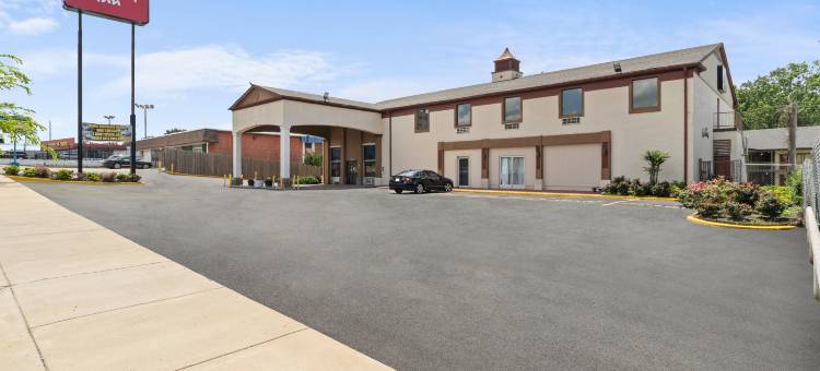 红屋顶酒店孟菲斯 - 格雷斯兰/机场(Red Roof Inn Memphis - Graceland/ Airport)图片