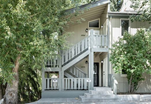 9 Sandstone70 3 Bedroom Condo by RedAwning Hotel Overview