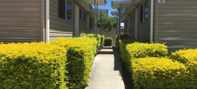 斯普林奥弗兰德汽车旅馆(Springsure Overlander Motel)图片