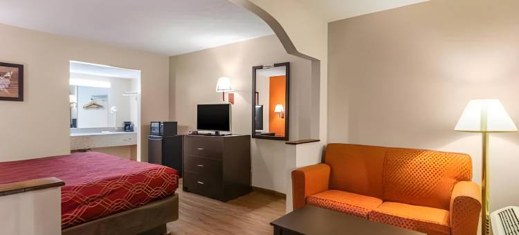 伊克诺旅馆麦克唐纳南(Econo Lodge)图片