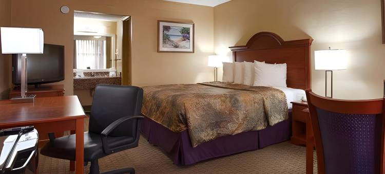 可可华美达酒店(Ramada by Wyndham Cocoa)图片