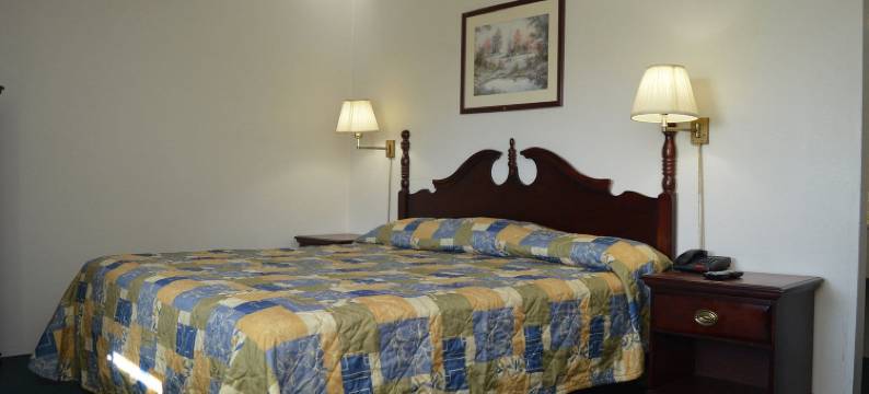 OYO 布鲁克维尔酒店 近代顿国际机场(Brookville Inn by OYO Near Dayton International Airport)图片