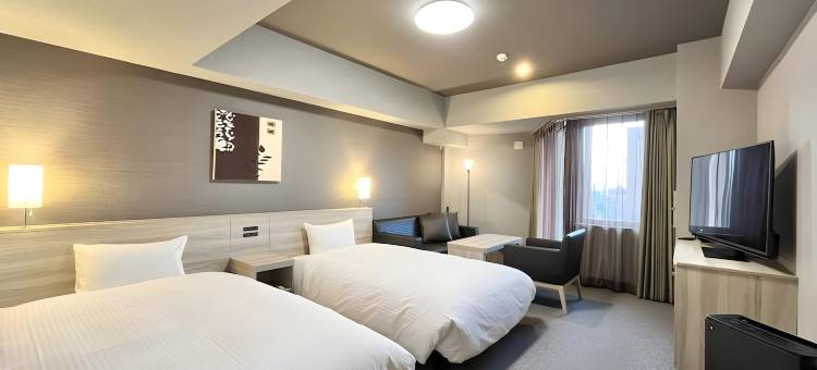 露樱酒店长冈站前店(Hotel Route-Inn Nagaoka Ekimae)图片