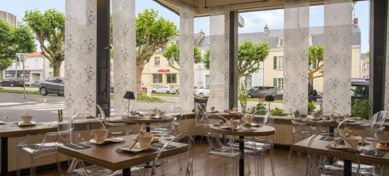 拉罗什续尔雍拿破仑原生酒店(The Originals City Hôtel Napoléon la Roche-Sur-Yon)图片