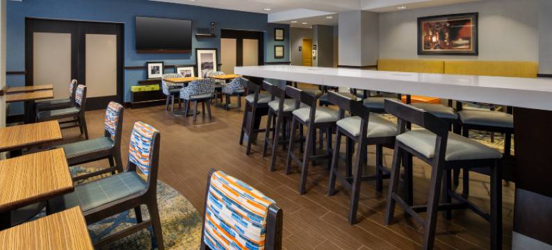 希尔顿欢朋酒店-塞内卡瀑布(Hampton Inn Seneca Falls)图片