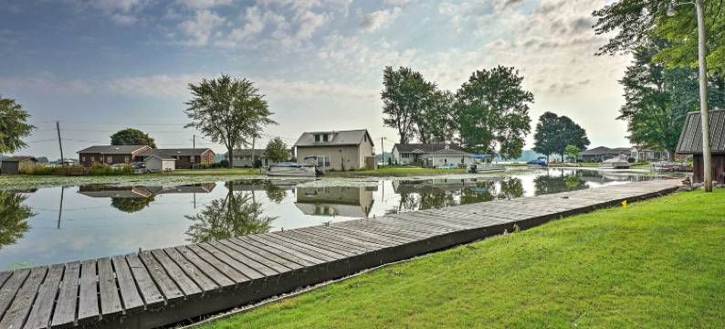 拥有湖泊通道和院子的华丽不来梅家庭(Gorgeous Bremen Home with Lake Access and Yard!)图片