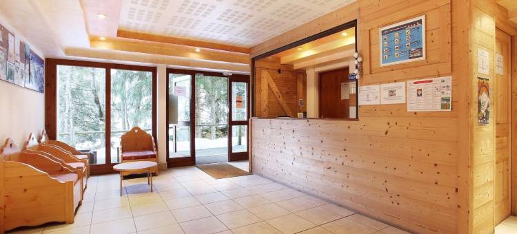 舒适滑雪公寓(带泳池)(Cosy Ski Apartment w/ Pool)图片