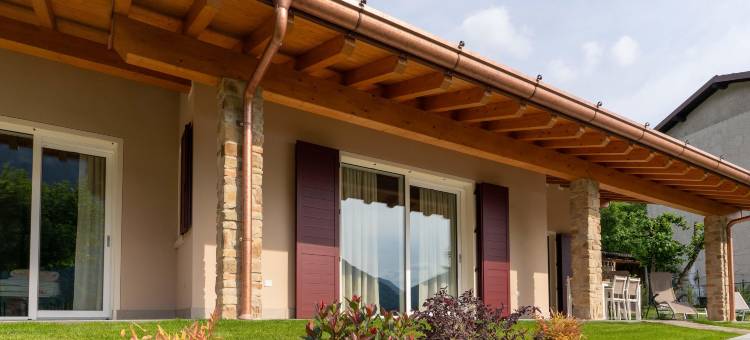 Villa by Lake Idro with Mountain Views图片