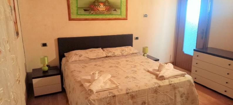 Marone Apartment with Pool图片