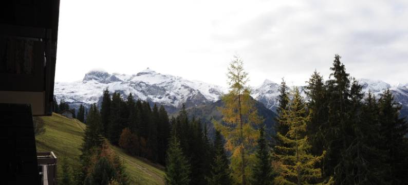 Chalet in Lenk near Simmen Falls图片