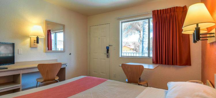 Motel 6 Jurupa Valley, CA - Riverside West图片