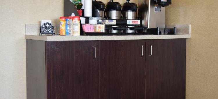 锡拉丘兹红屋顶客栈(Red Roof Inn Syracuse)图片